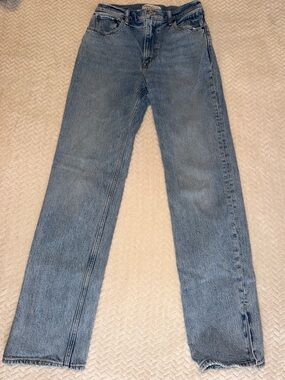 Abercrombie & Fitch 90s Straight Ultra High Rise Jeans Size 28 / 6R